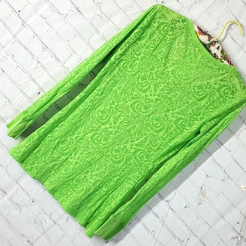 Ariat Long Sleeve Neon Green Paisley Sheer Plunge Button Top Shirt Womens Size M - Picture 12 of 15